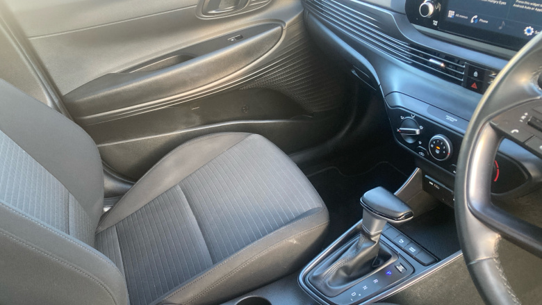 Hyundai i20 1.0T GDi 48V MHD SE Connect 5dr DCT Petrol Hatchback